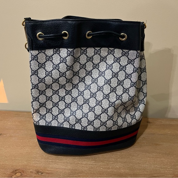 Rare Authentic Gucci Supreme Monogram Women’s Bucket Drawstring Vintage Bag - Picture 3 of 14